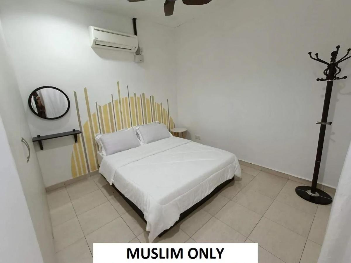 Homestay Laman Nuri, Kota Damansara Petaling Jaya Exteriér fotografie