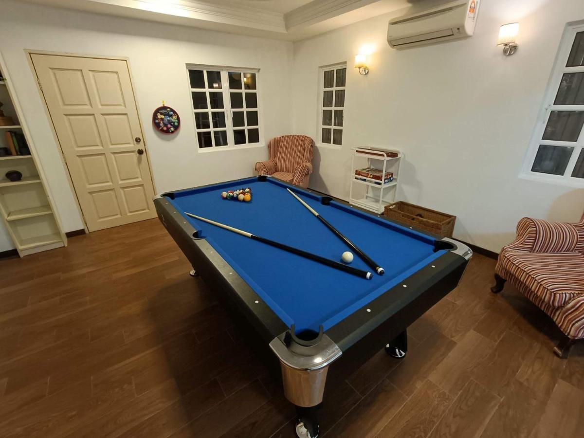 Homestay Laman Nuri, Kota Damansara Petaling Jaya Exteriér fotografie